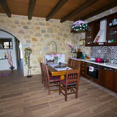 Villa Mansion Rokka à Kíssamos Extérieur photo